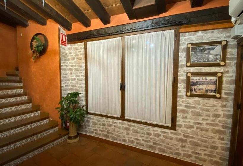 ホテル Hostal Chinchon