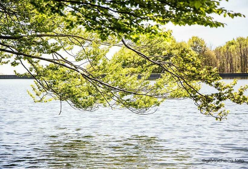 Hotel Hostal L Avet Blau