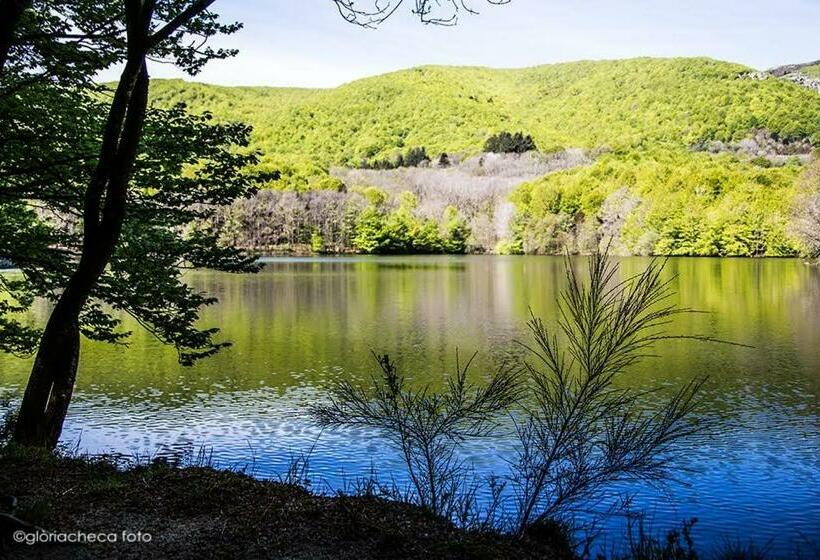 Hotel Hostal L Avet Blau