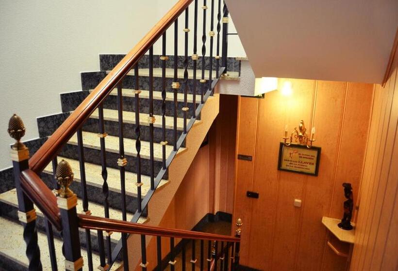 호텔 Hostal La Corte