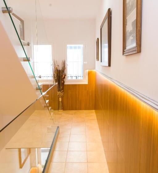 ホテル Hostal La Estrella