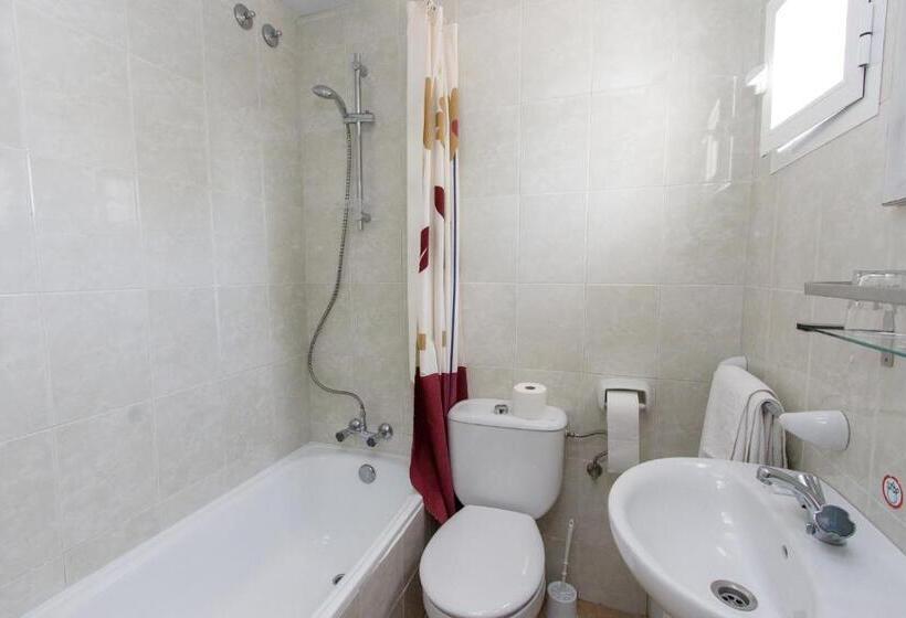 ホテル Hostal La Estrella