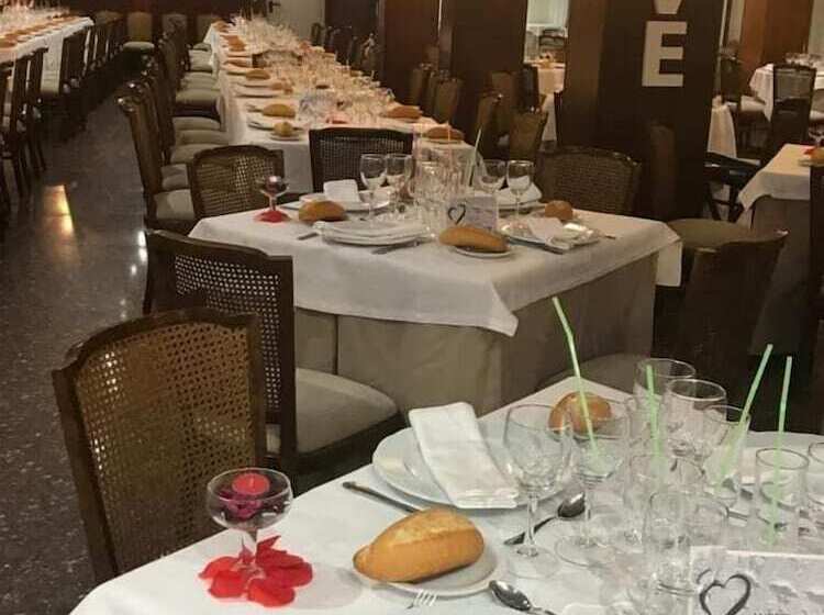 酒店 Hostal La Parrilla