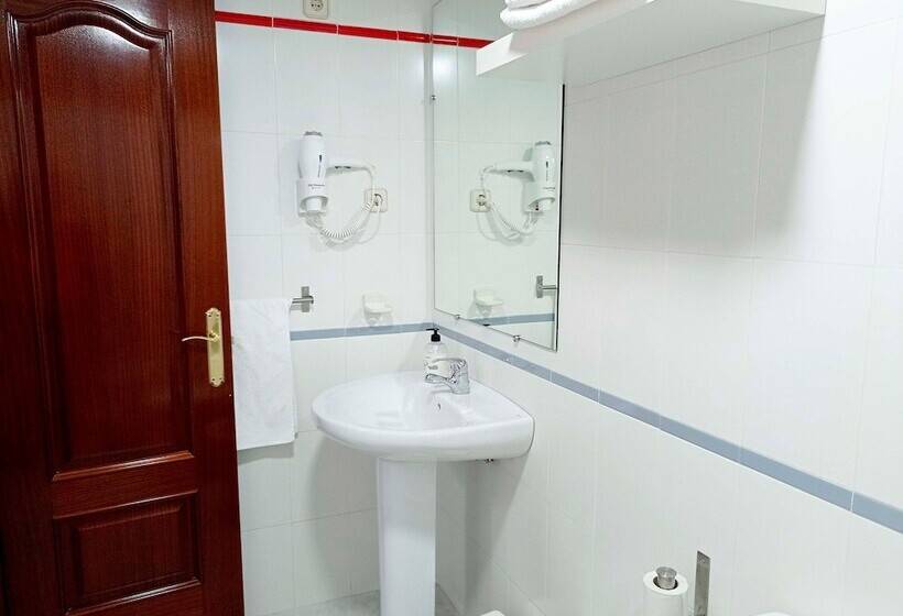 ホテル Hostal Lady Ana Maria