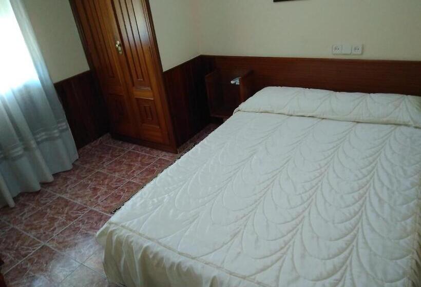 ホテル Hostal Mayo