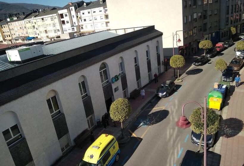 ホテル Hostal Mayo