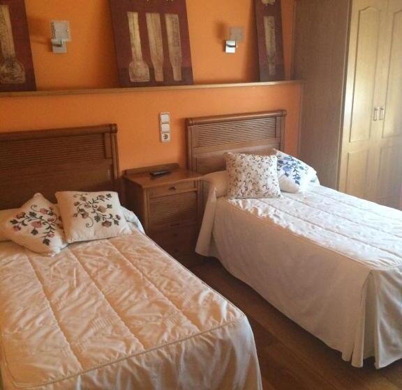 酒店 Hostal Mónica