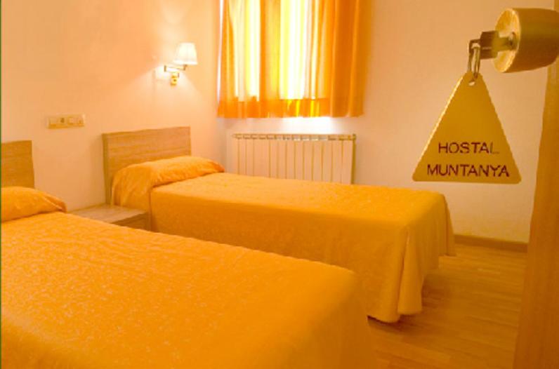 בית מלון כפרי Hostal Muntanya