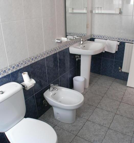 ホテル Hostal Restaurant Jose Luis