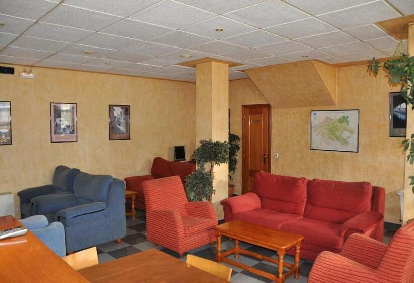 ホテル Hostal Restaurant Jose Luis