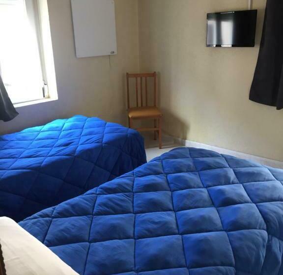 호텔 Hostal Rosales