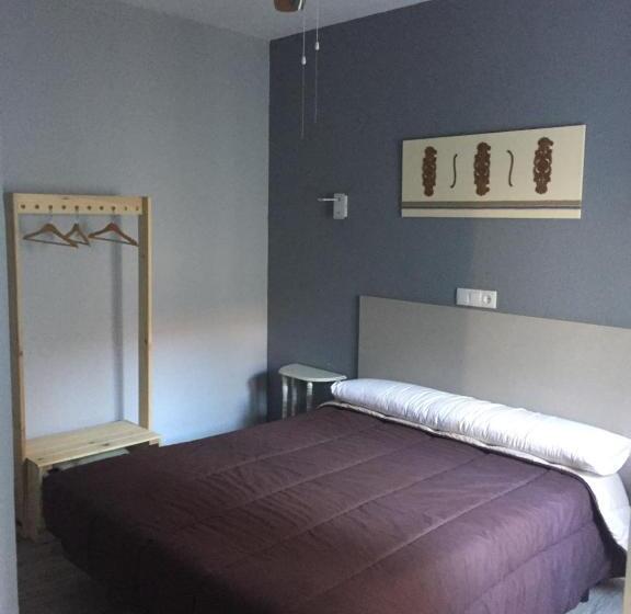 호텔 Hostal Rosales