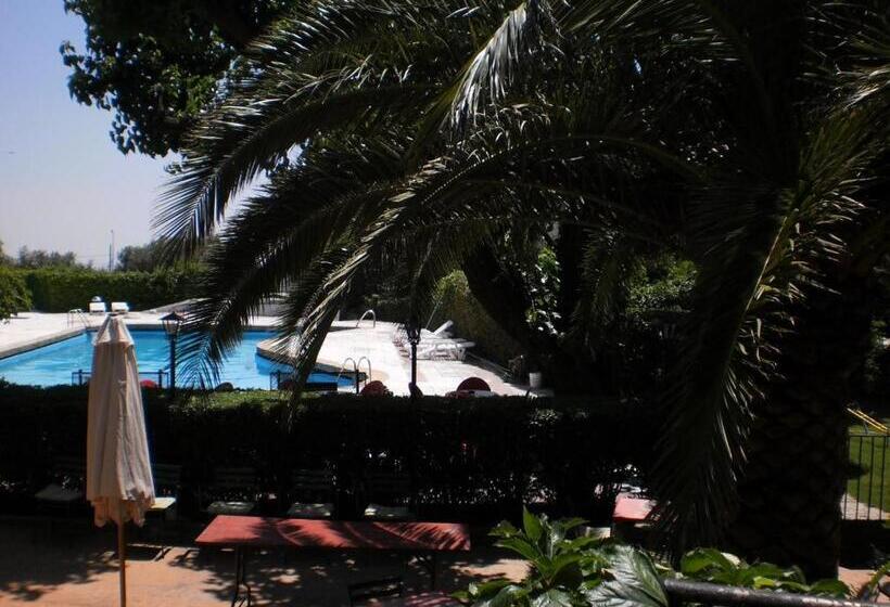 فندق Hostal San José