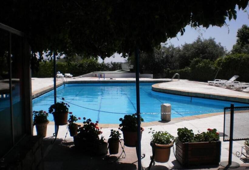 فندق Hostal San José