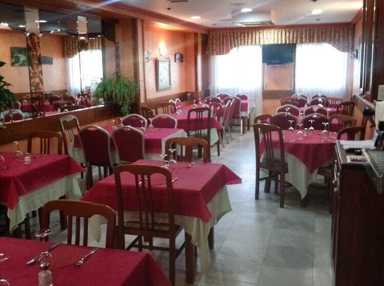 ホテル Hostal Sancho Garcia