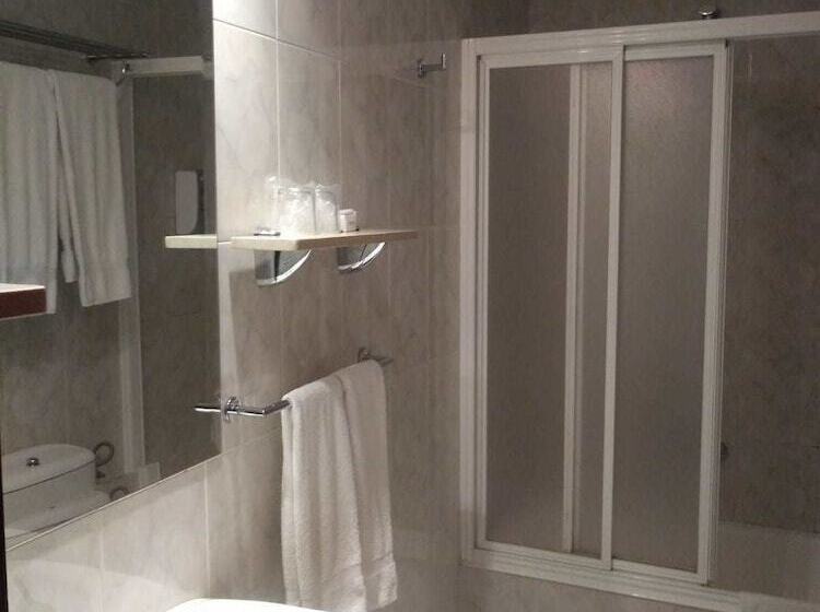 ホテル Hostal Sancho Garcia