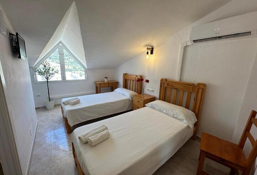 酒店 Hostal Sango Sierra De Las Nieves