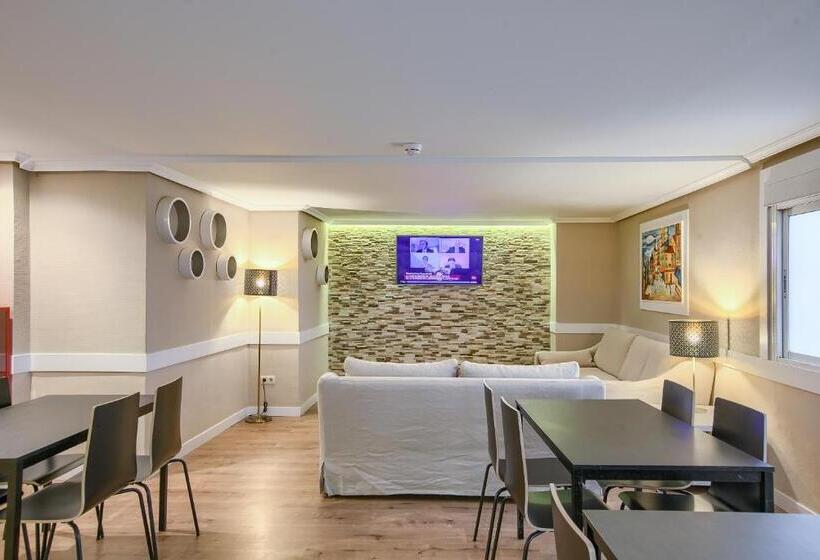 호텔 Hs Castilla Fuenlabrada