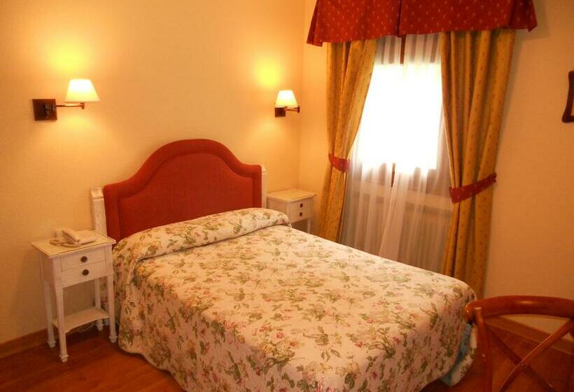 호텔 Rural Las Postas