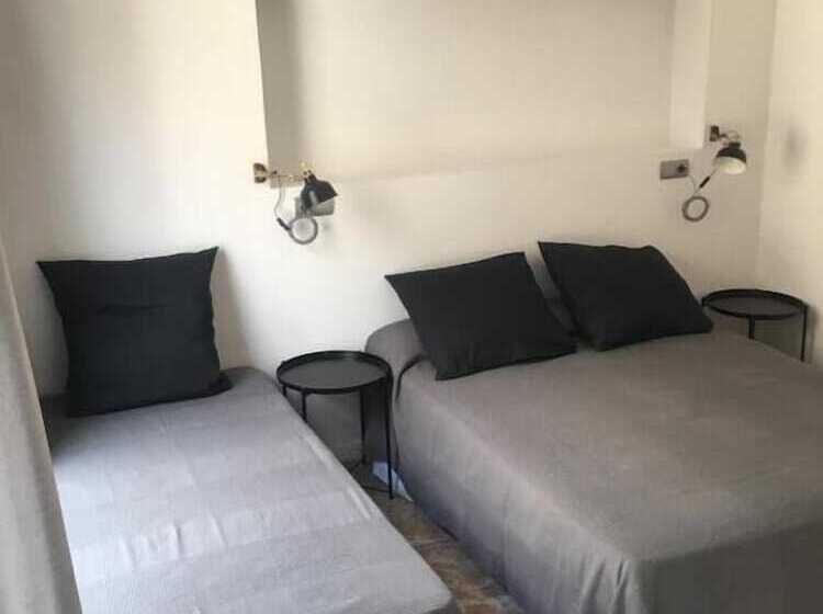 호텔 Madison Rooms