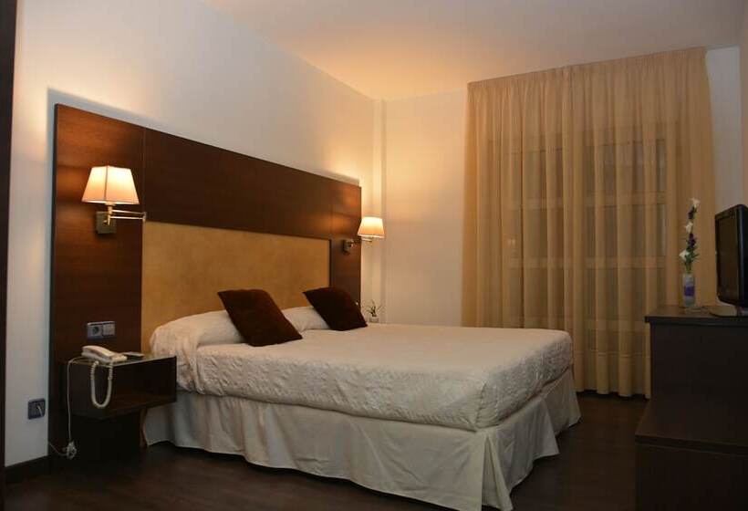 호텔 Madrid Torrejon Plaza