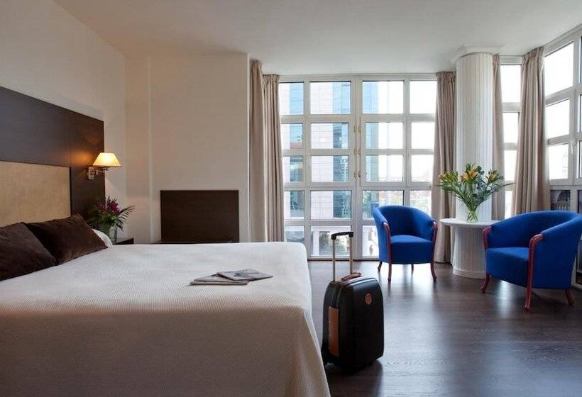 호텔 Madrid Torrejon Plaza