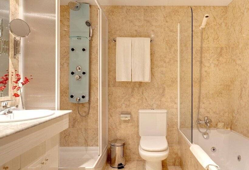 호텔 Madrid Torrejon Plaza