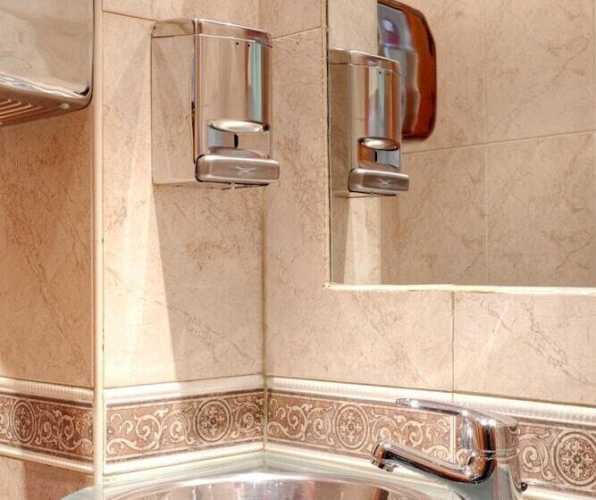 호텔 Madrid Torrejon Plaza