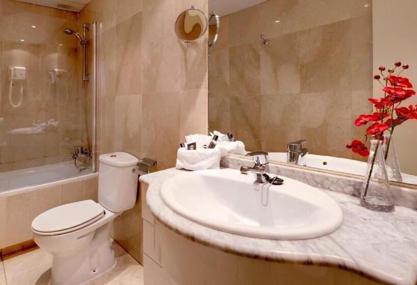 호텔 Madrid Torrejon Plaza