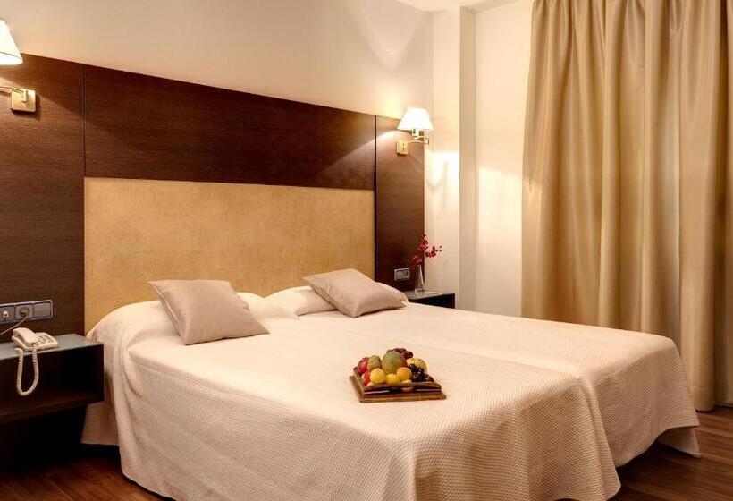 호텔 Madrid Torrejon Plaza