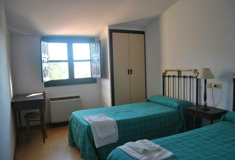 فندق Mesón de Castrojeriz