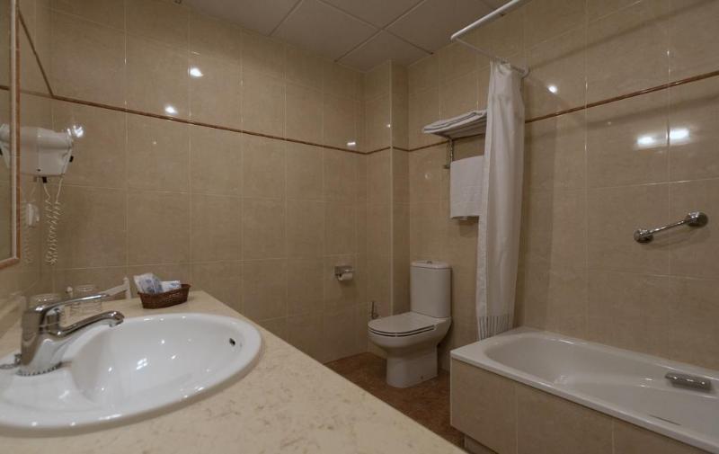 هتل Norte Y Londres