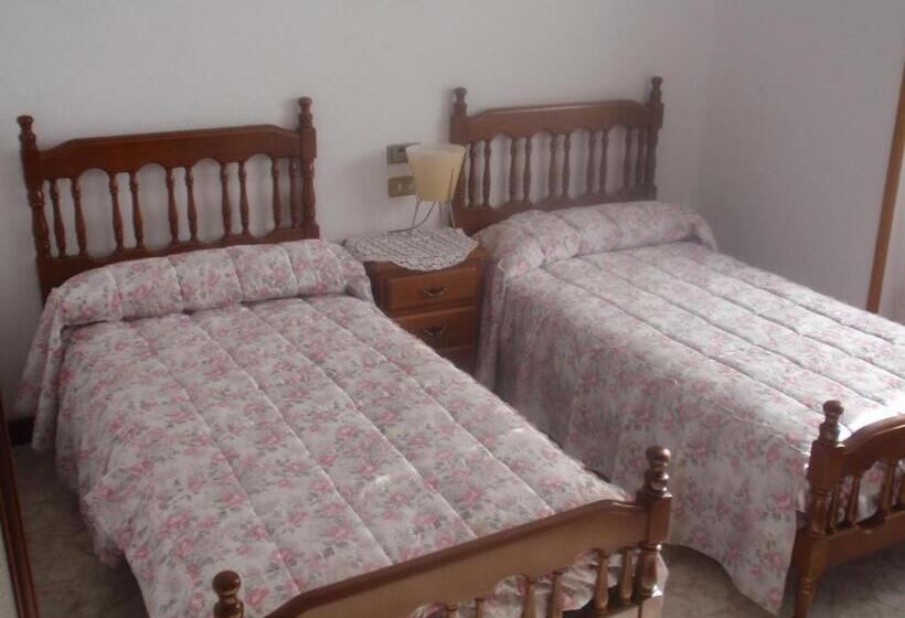 בית מלון כפרי Pensión Arroniz