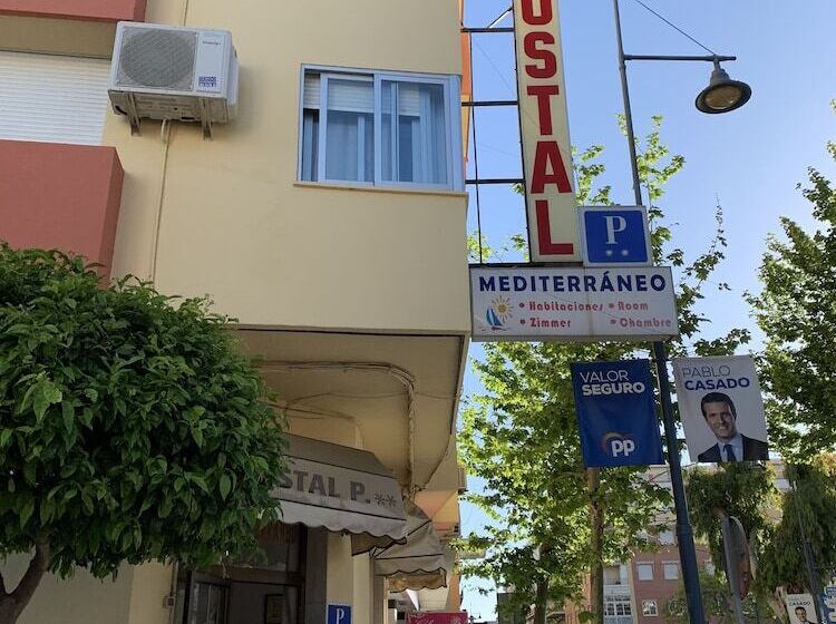 호텔 Hostal Mediterráneo