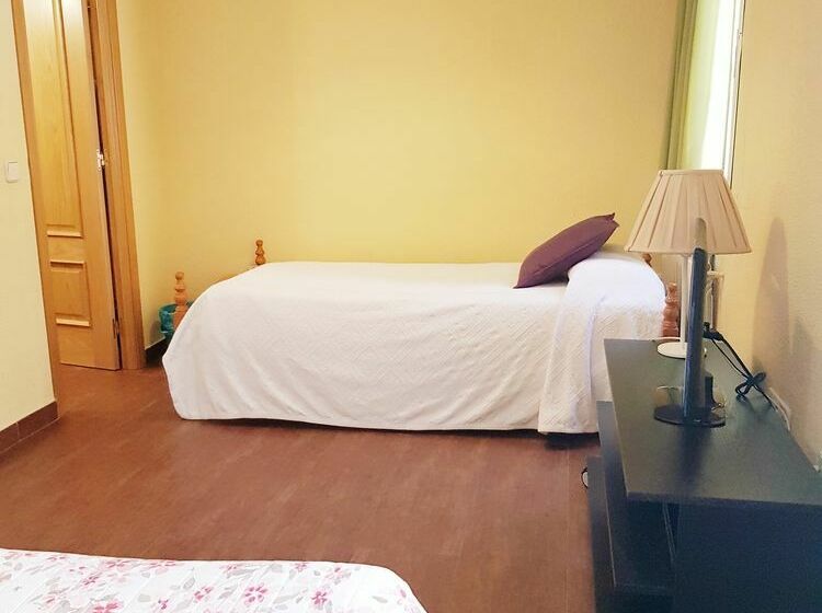 هتل Hostal Puerta Bonita Vista Alegre