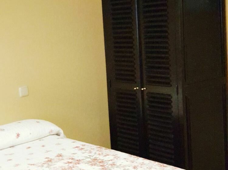 هتل Hostal Puerta Bonita Vista Alegre