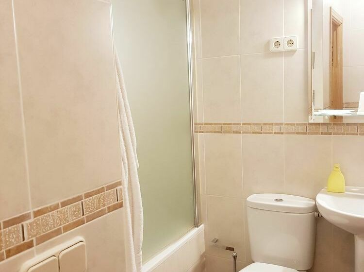 هتل Hostal Puerta Bonita Vista Alegre