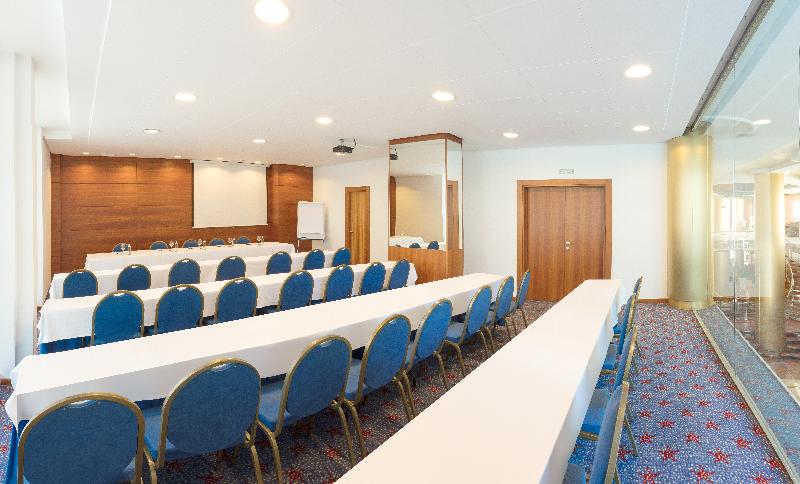 Отель Rh Victoria & Spa