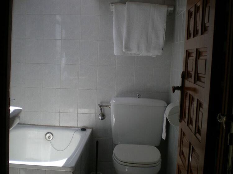 هتل روستایی Puerta Romeros