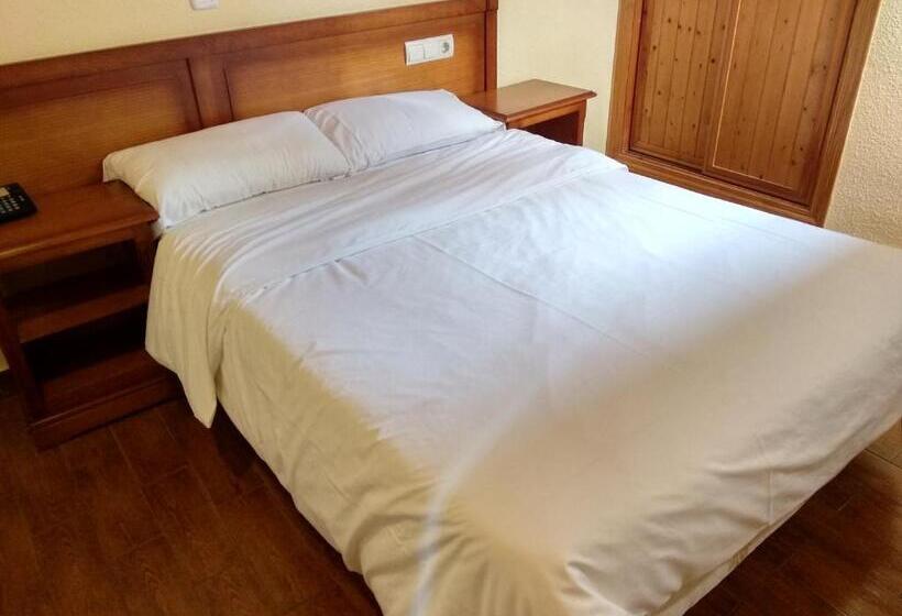 هتل روستایی Sierra Oriente