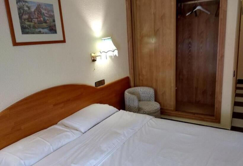 هتل روستایی Sierra Oriente