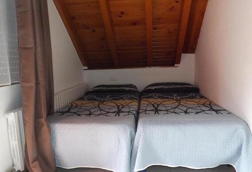 בית מלון כפרי Shadows