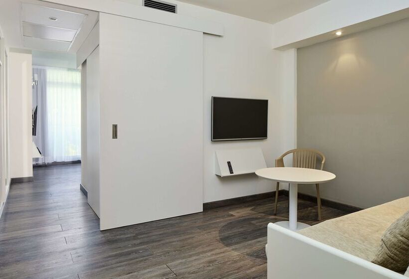 ホテル Sol Principe