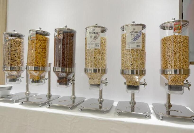 هتل Uve Marcenado