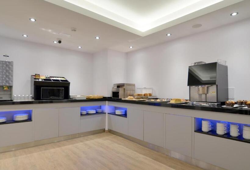 هتل Uve Marcenado