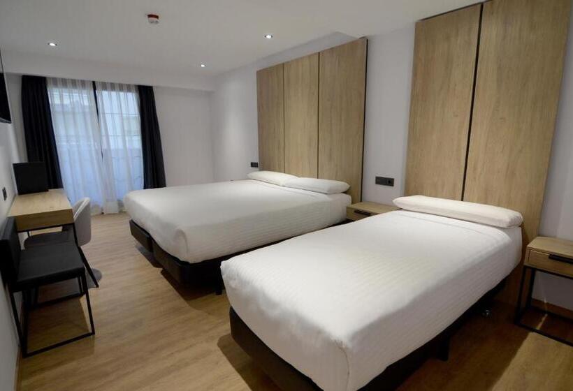 هتل Uve Marcenado