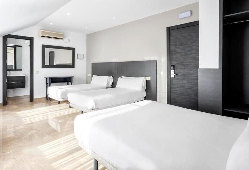 هتل Victoria Valdemoro