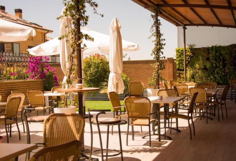 فندق Villa De Larraga