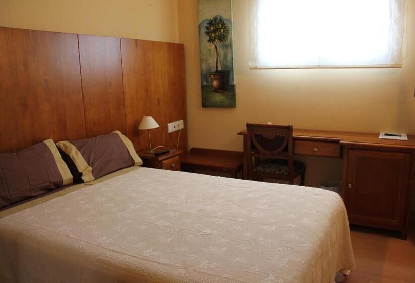 فندق Villa De Larraga