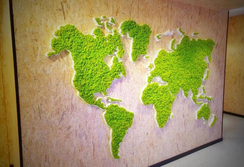 Mb Hostels Premium Eco  Adults Recommended